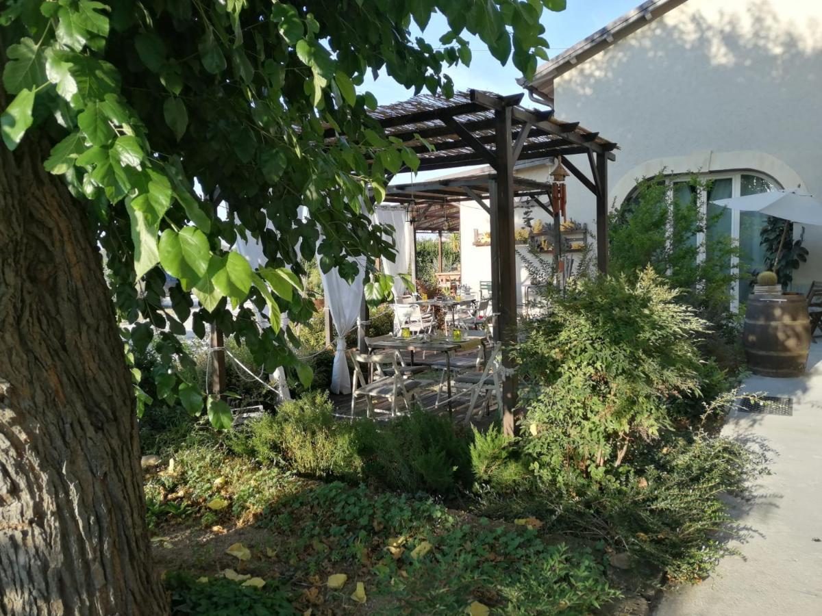 Bed and Breakfast Ca' Blanca Кастельнуово-дель-Гарда Экстерьер фото